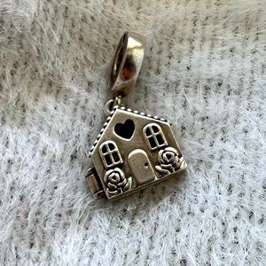 Home Is Where Mom Is Pandora Charm